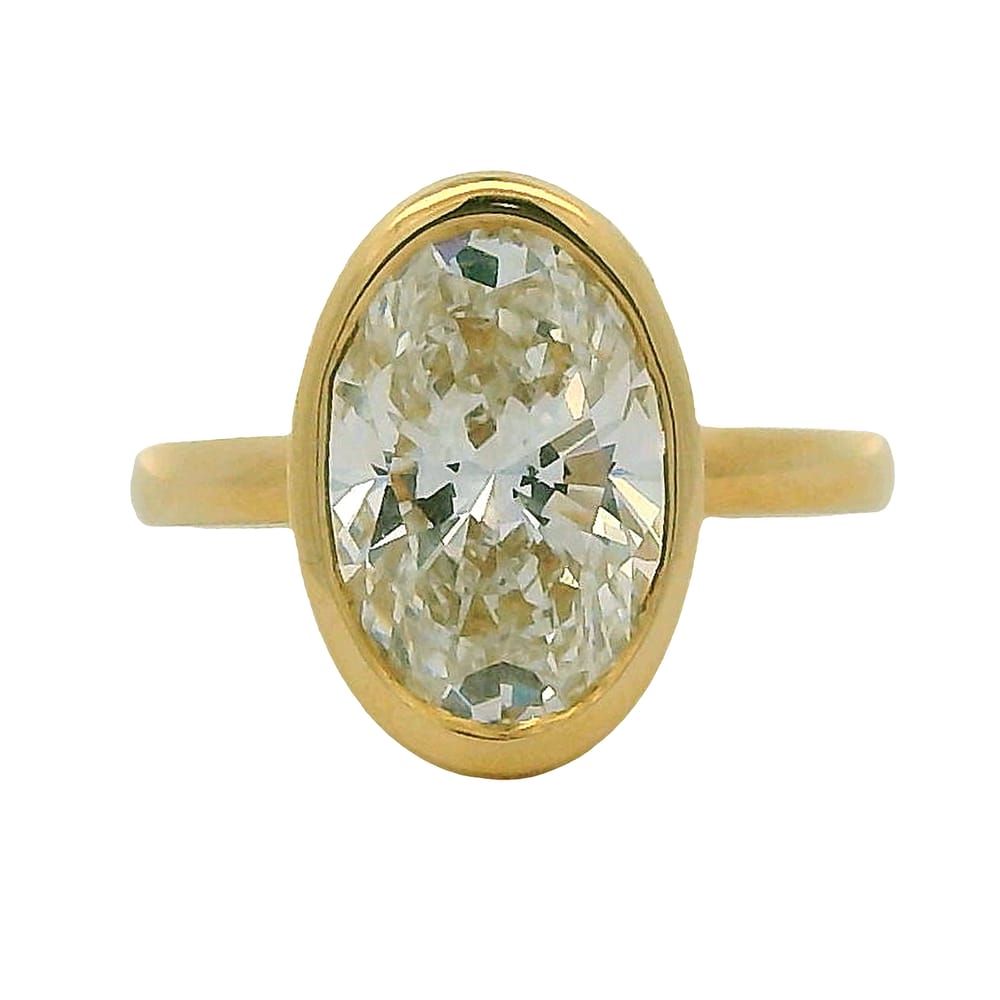 14K YG 4.00ct VS1, E Oval Lab Grown diamond Bezel Set Solitiare Ring IGI Cert # LG674504643
