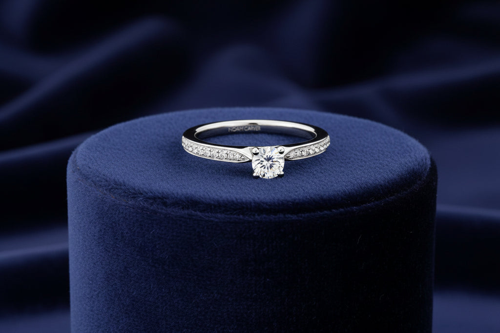 14K WG .25CT SI GH DIA WITH .16TW SIDE DIAMONDS (NOAM CARVER STUDIO) WARRANTY #308132