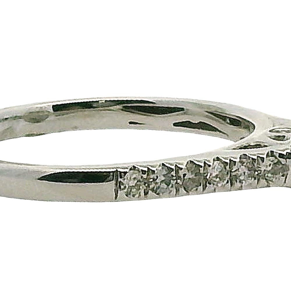 14K WG 0.50CTW DIAMOND ENGAGEMENT RING (CENT=0.18CT OVAL)