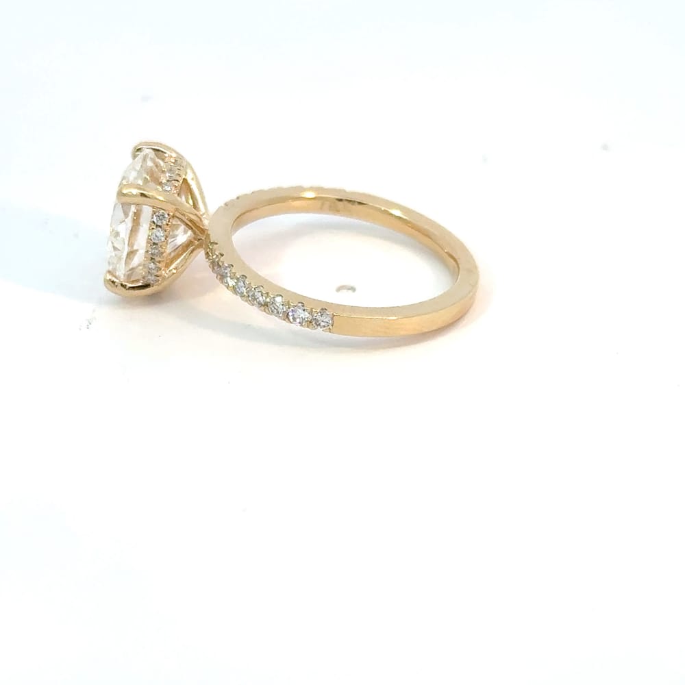 14K YG 4.01CT Lab Diamond Center 0.59CTW Lab Side Stones size 6.5