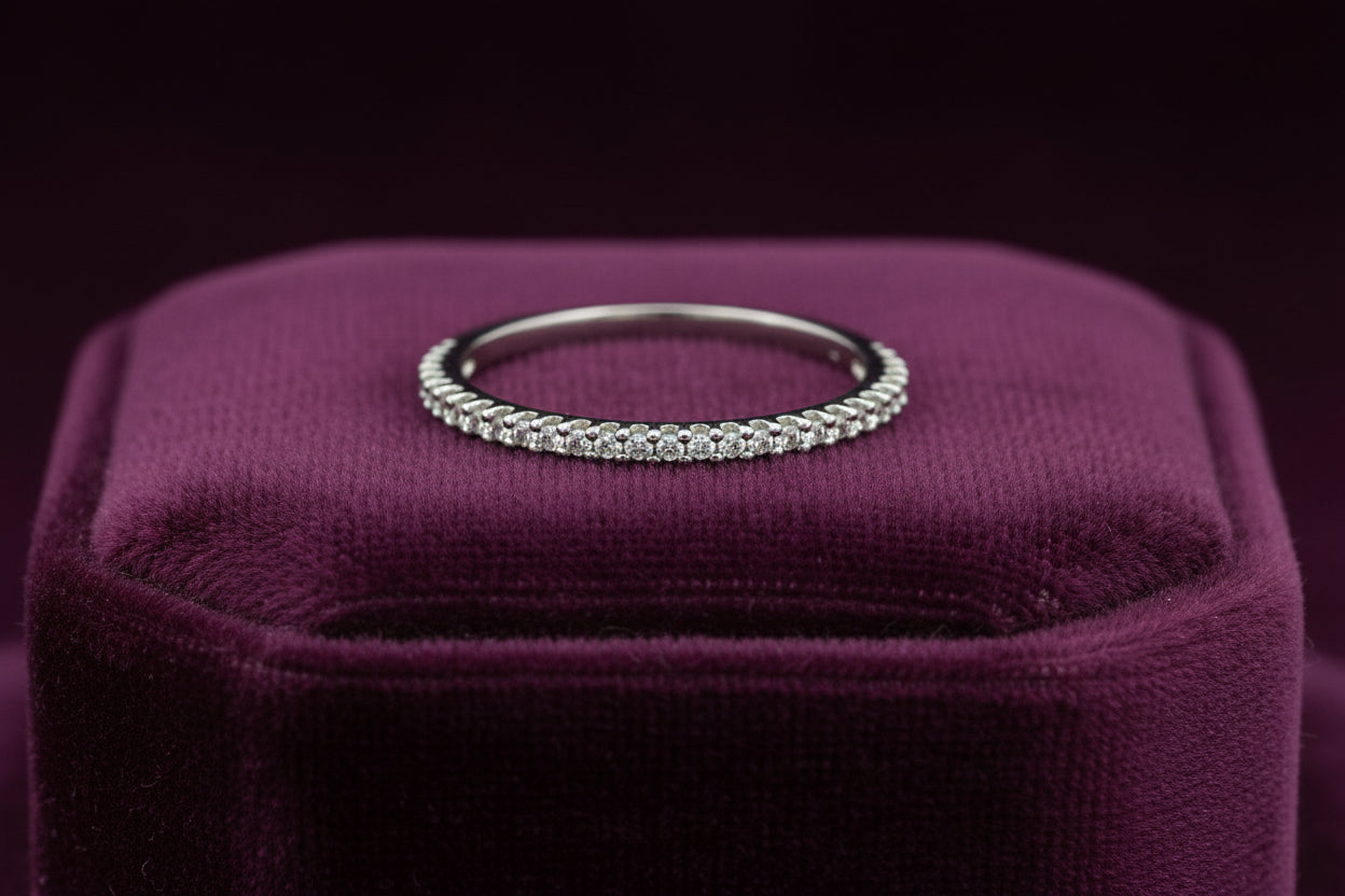 14K WG .13CTW DIA BAND