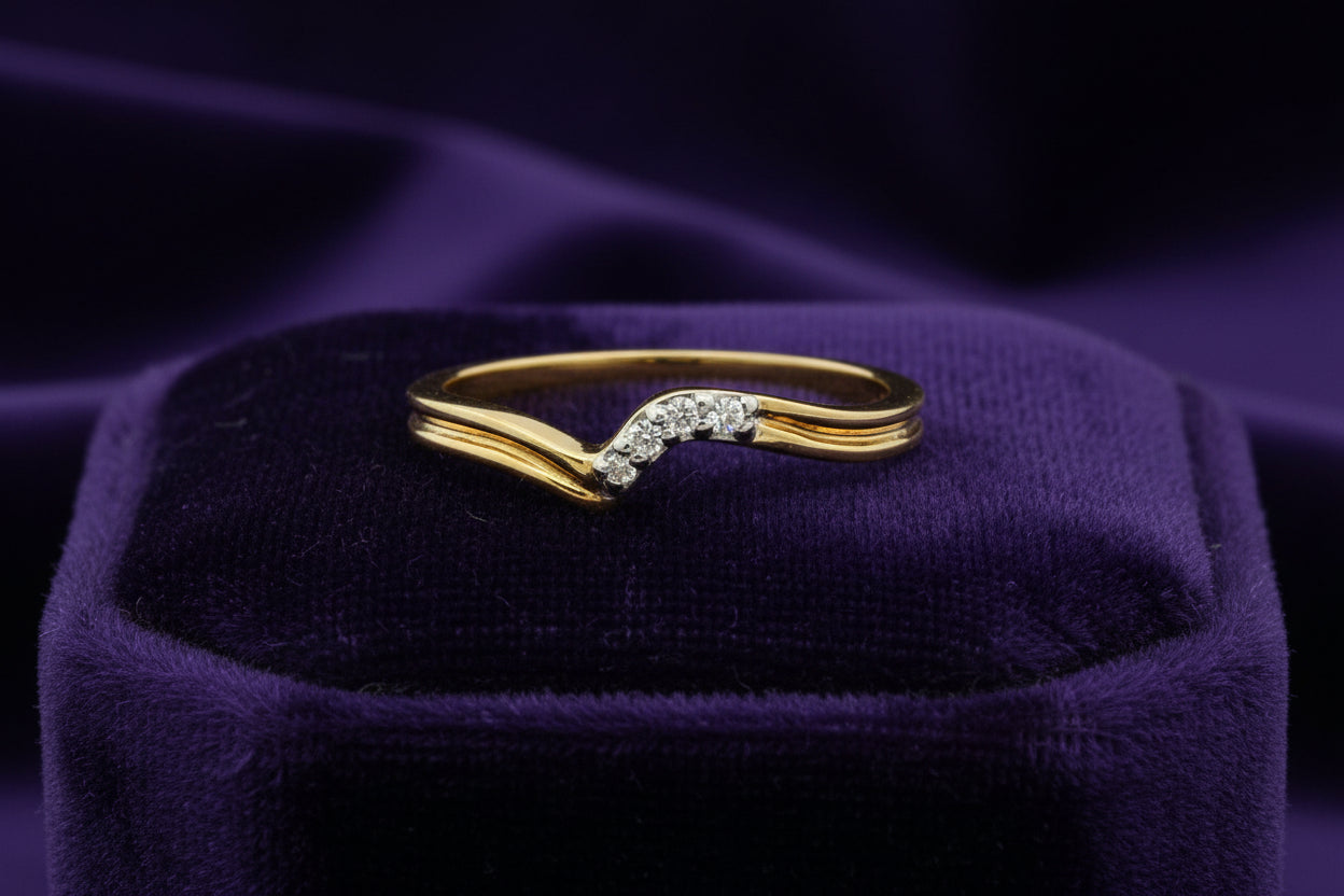 14K YG & WG .10CTW DIA BAND