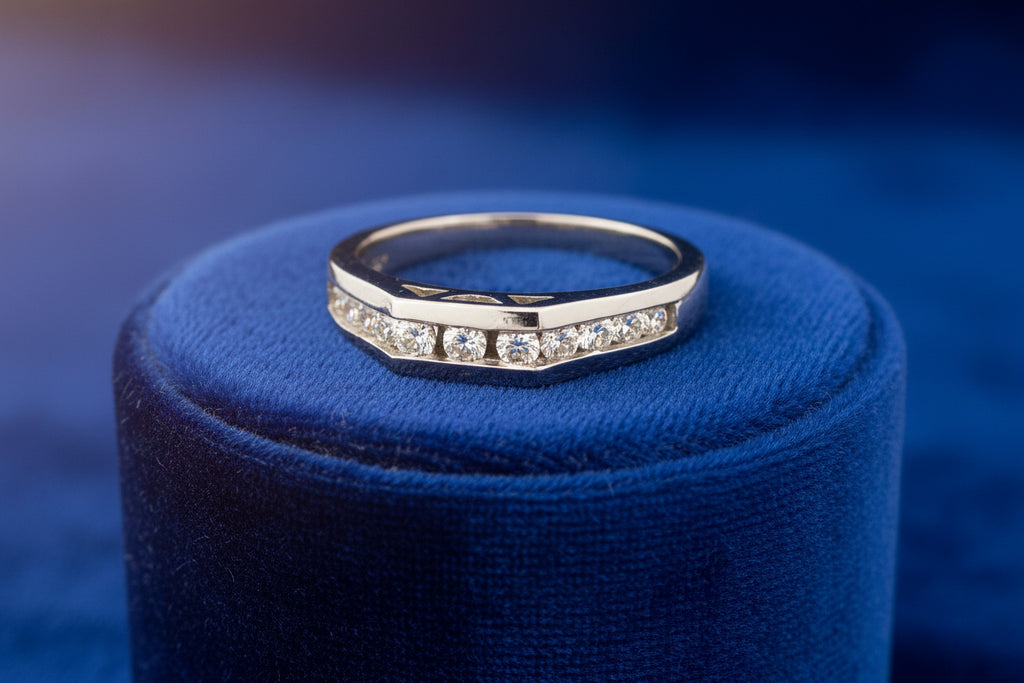 14K WHITE GOLD .32TW DIAMOND (WEDDING BAND FOR BHJ1363)