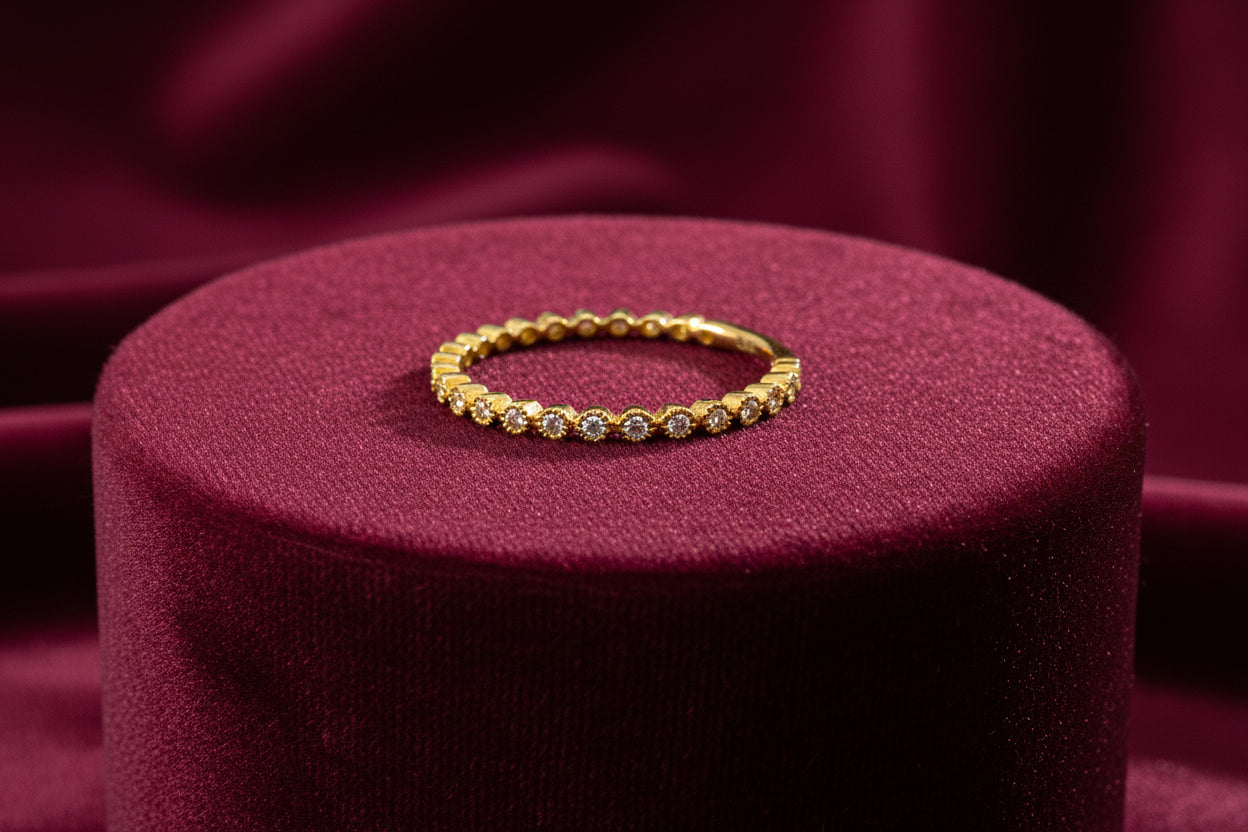 10K YG 0.10CTW DIAMOND STACKABLE RING