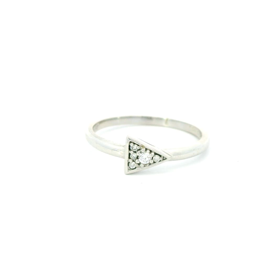 10K White gold diamond triangle design ring