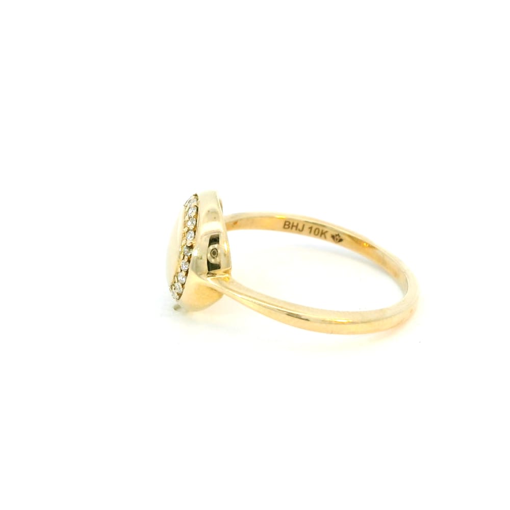 10K Yellow gold lab diamond signet style ring
