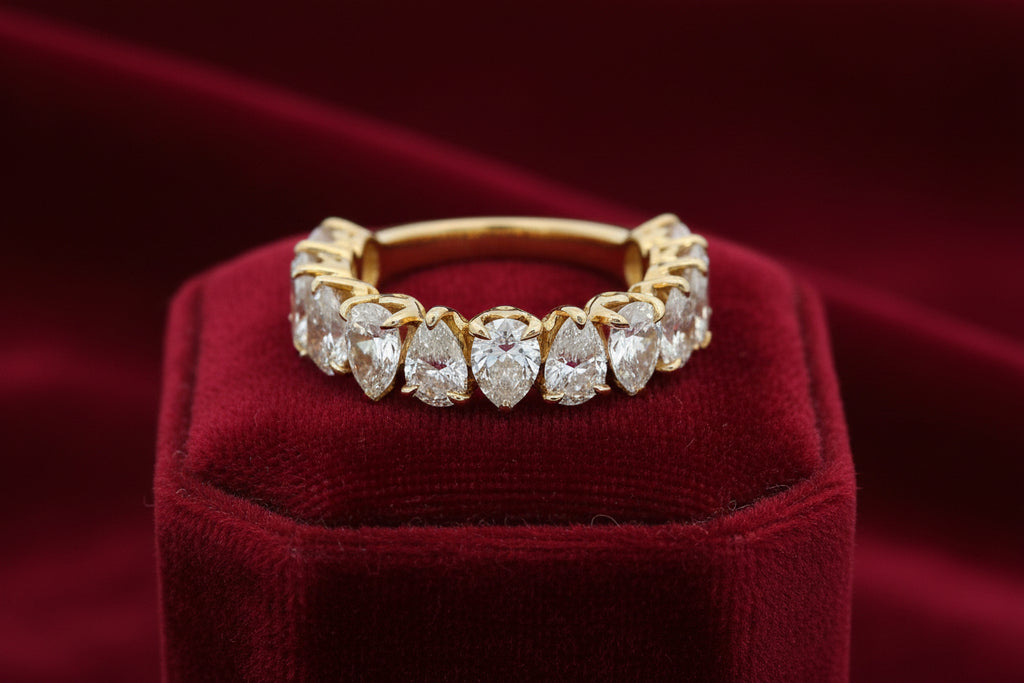 14K YG "NOAM CARVER GLOW" 16RD=2.48CTW VS1,E-F PEAR SHAPED LAB GROWN DIAMOND THREE QUATER ETERNIT...