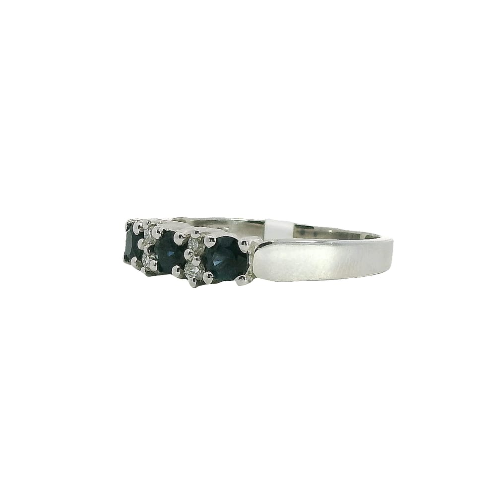 14K WG BLUE SAPPHIRE & .08CTW SI-HI DIAMOND RING