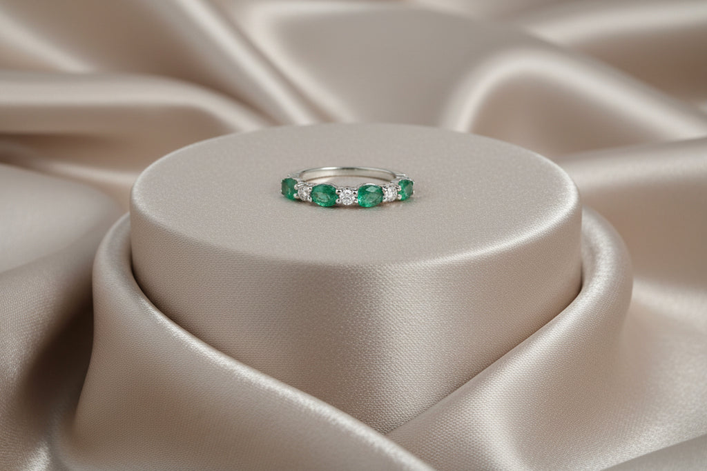 14K WG 0.09CTW DIAMOND, 0.63CTW EMERALD RING