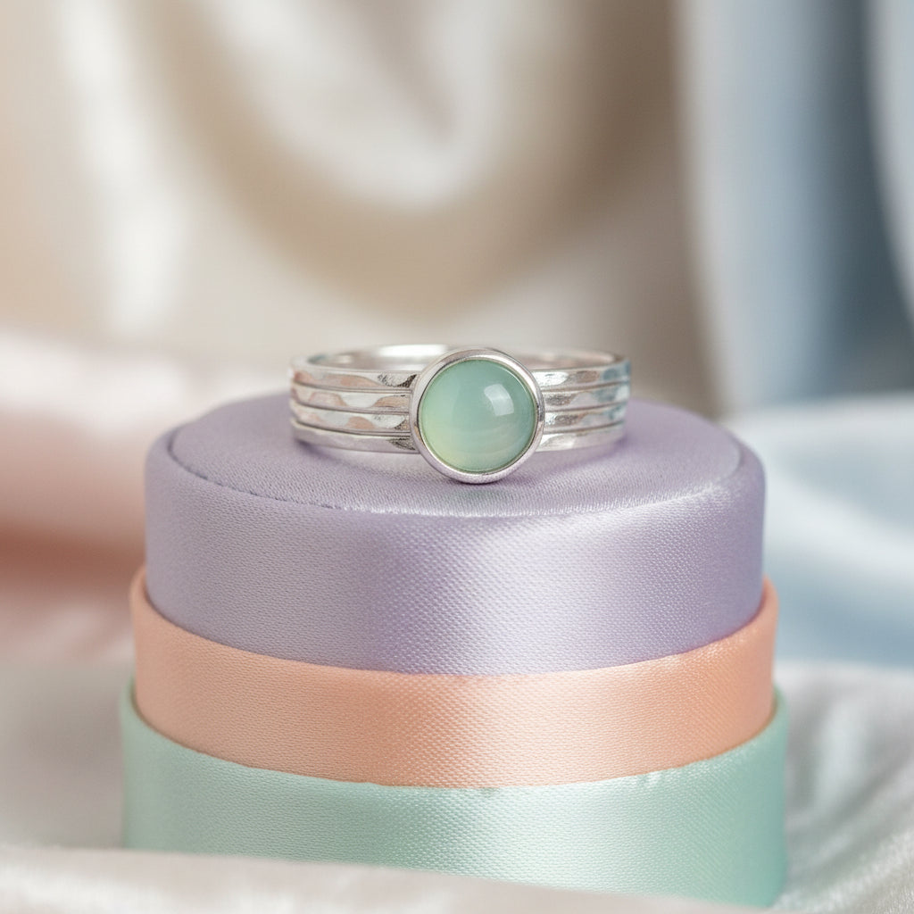 SS 925 & BLUE CHALCEDONY CRYSTAL "STILL" MEDITATION RING SIZE 8