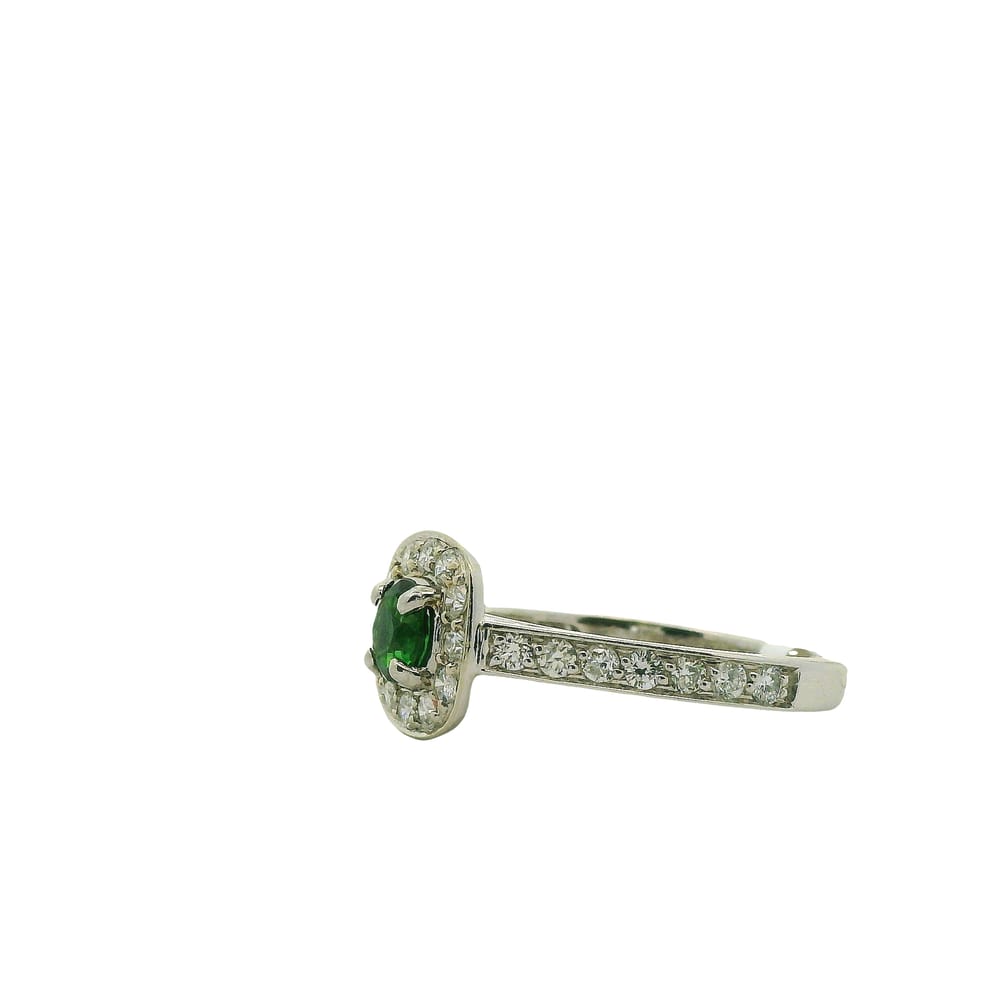 10K WHITE GOLD CUSTOM .50CT TSAVORITE & .50TW VS-SI GH DIAMOND RING