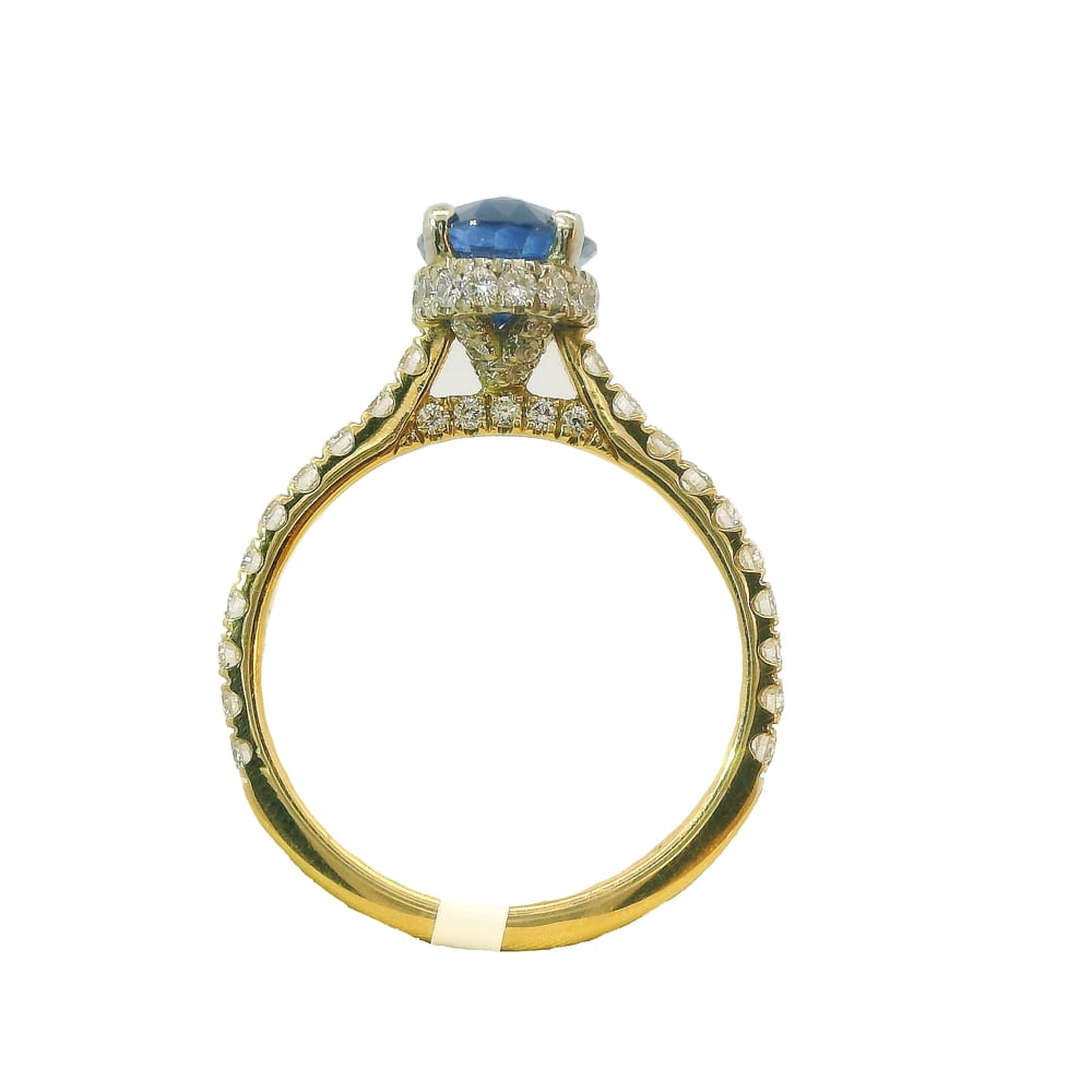 14K YG 2.11CT BLUE SAPPHIRE ACCENTED WITH .67TW SI1 GH DIAMOND RINGAPPRAISED VALUE: $7700