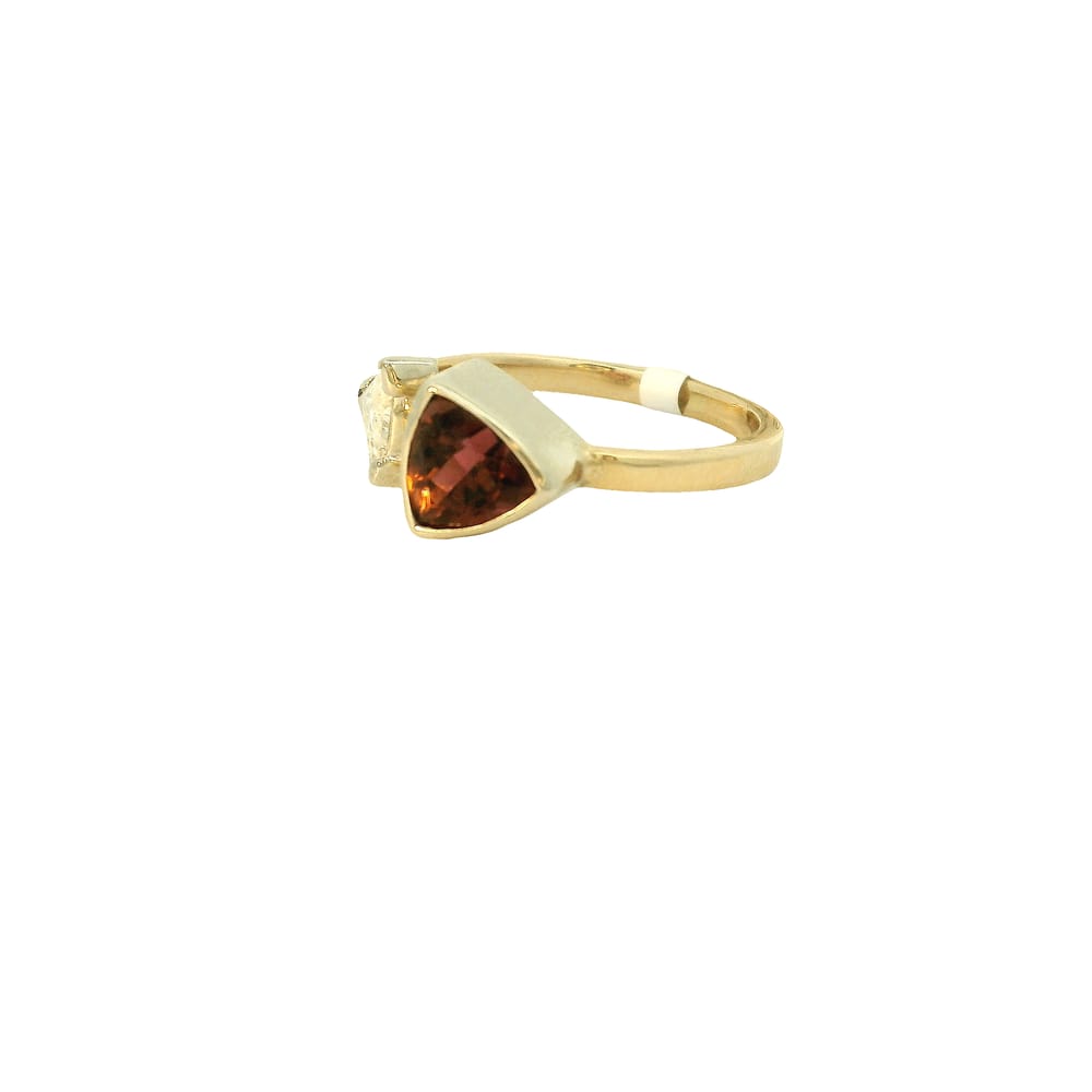 14K YELLOW GOLD & WHITEGOLD SETTING RING WITH 0.60CT TRILLAN INTENCE PINK SPINEL & 0.32CT TRILLAN...