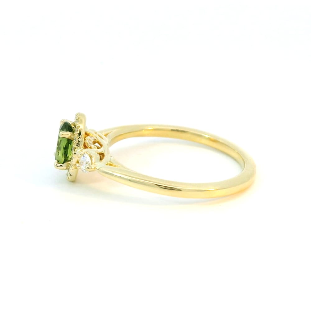 14K yellow gold green sapphire & diamond ring