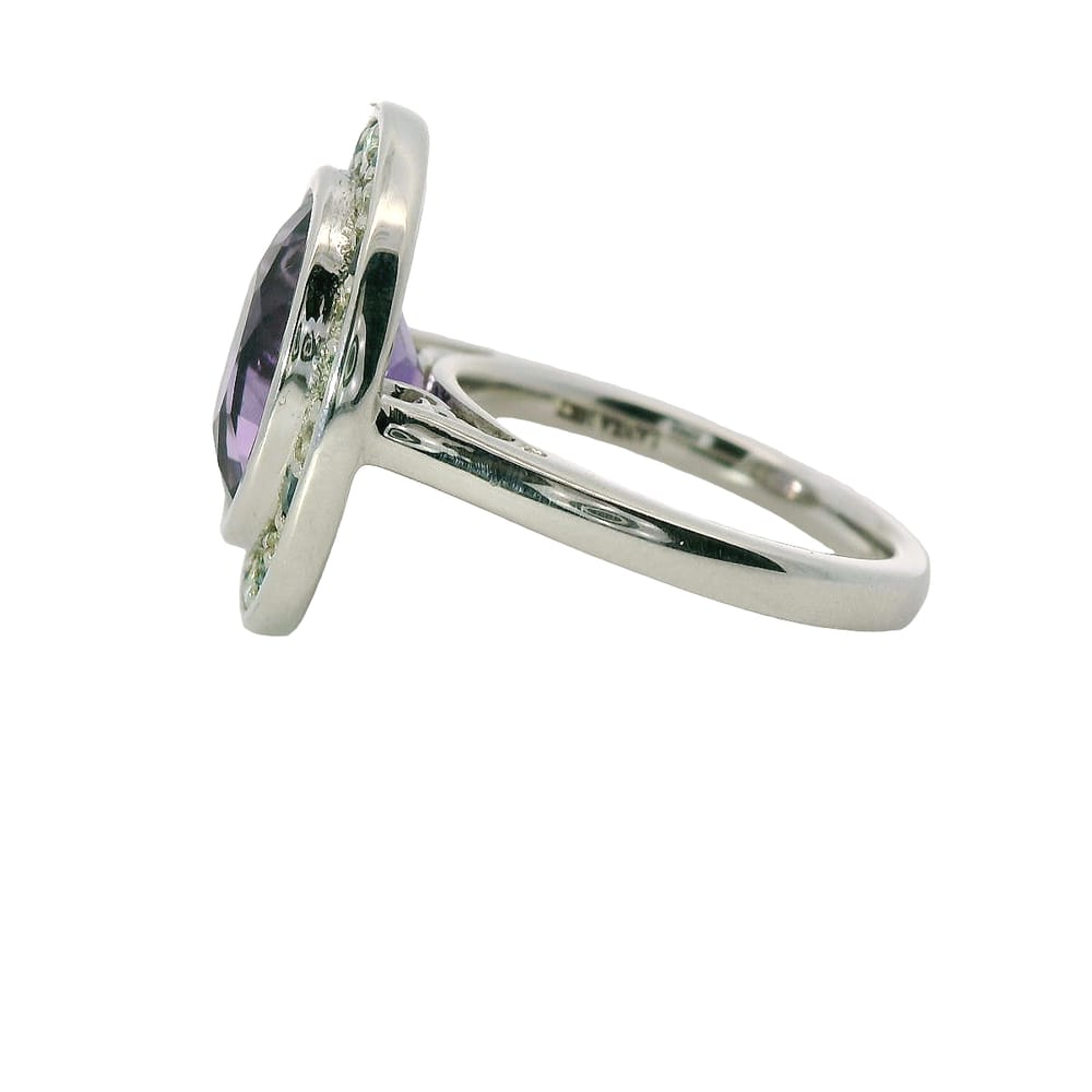 10k White gold Amethyst with Colourless and Blue Diamond ring