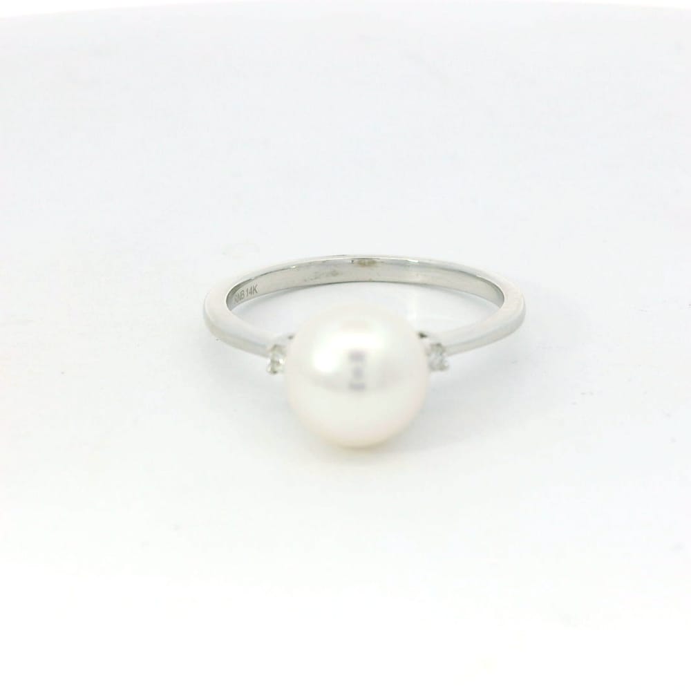 14K White gold pearl & diamond ring