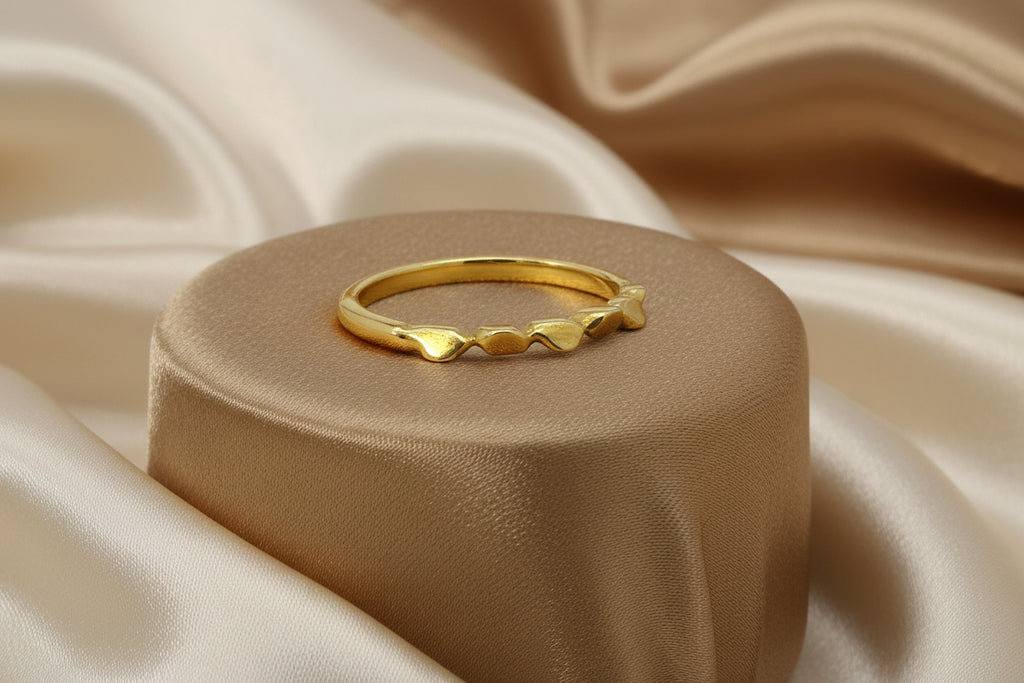 10K YG NUGGET STACKABLE BAND