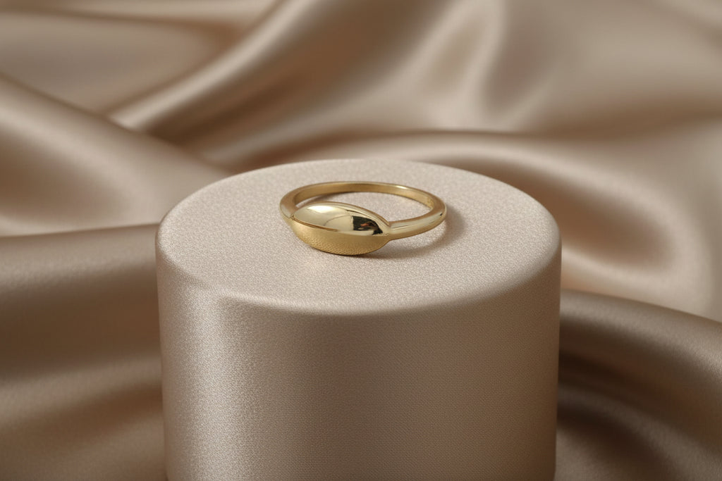 10K YG Oval Signet Ring
