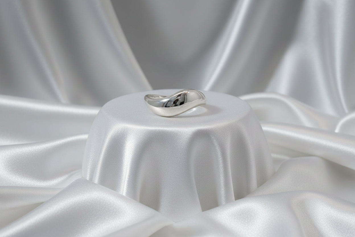 10K WG Wave Style Ring