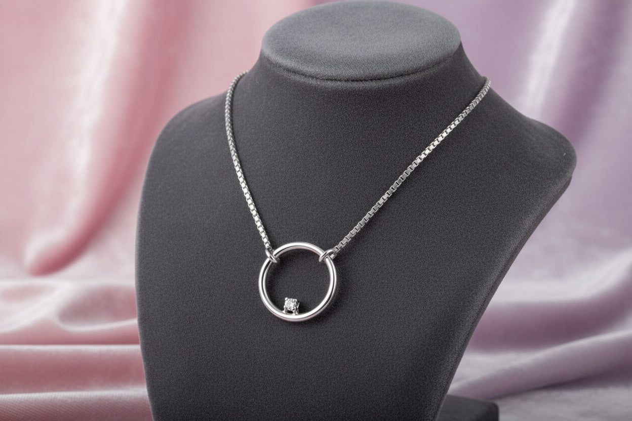 SS WITH .01TW DIAMOND CIRCLE PENDANT AND CHAIN