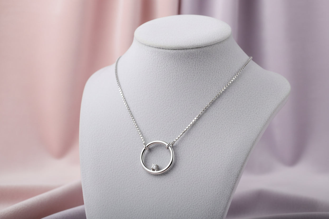 SS WITH .01TW DIAMOND CIRCLE PENDANT AND CHAIN