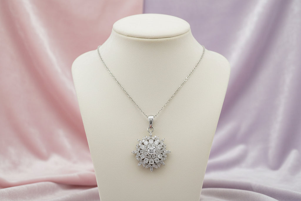 10K WG 0.91CTW DIAMOND PENDANT WITH CHAIN