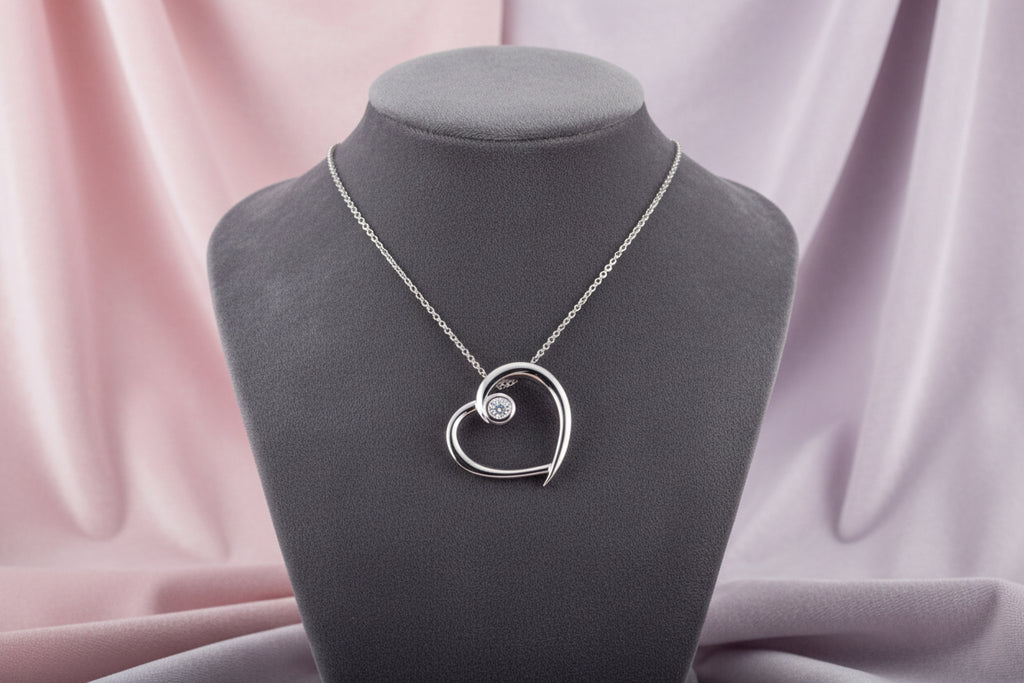 10K HEART WITH DIAMOND PENDANT