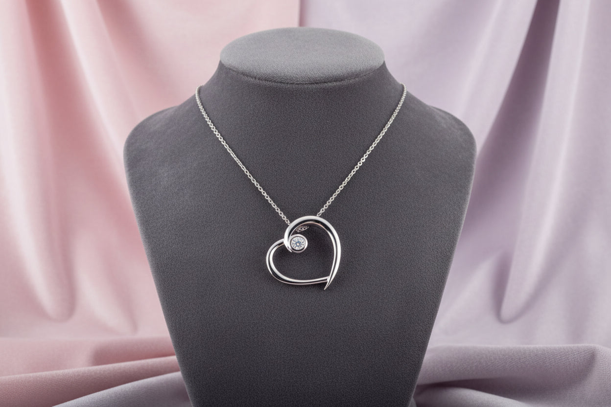 10K HEART WITH DIAMOND PENDANT