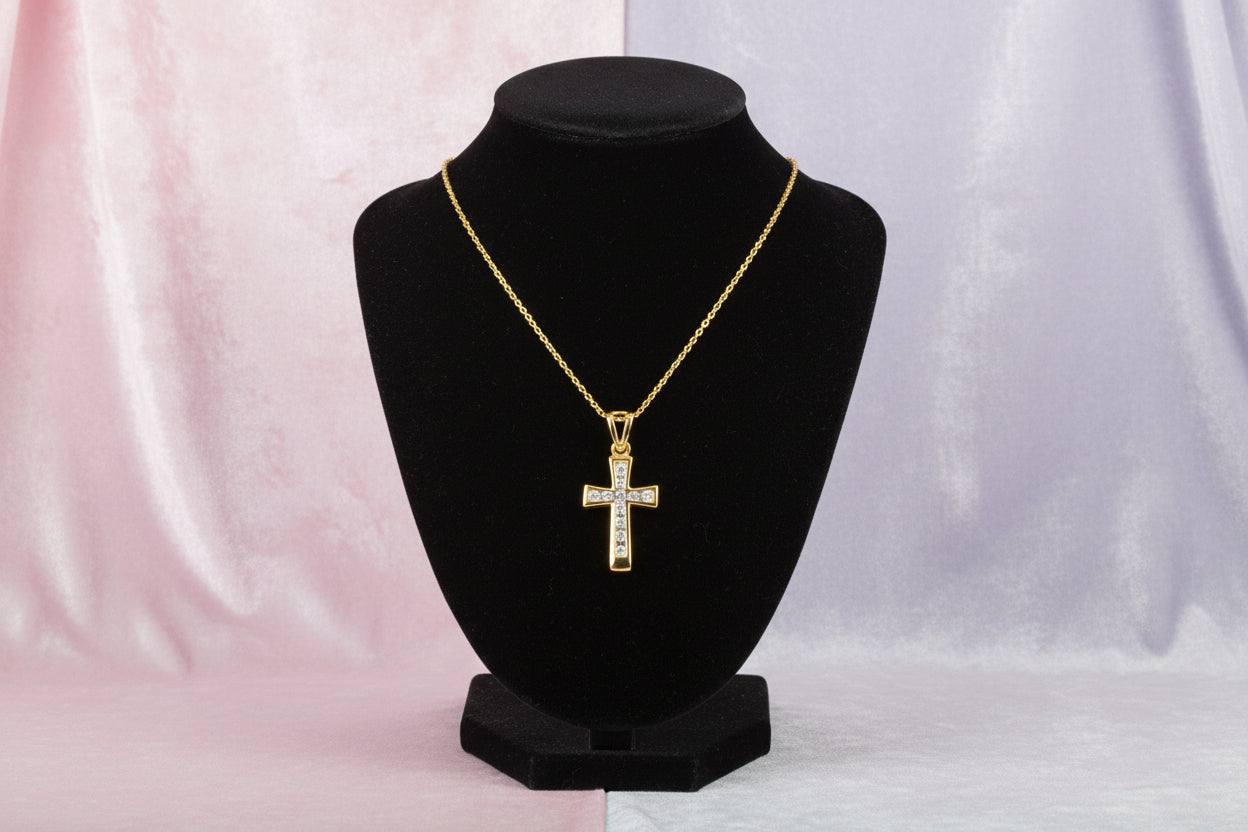 10K YG .13CTW DIAMOND CROSS PENDANT WITH CHAIN