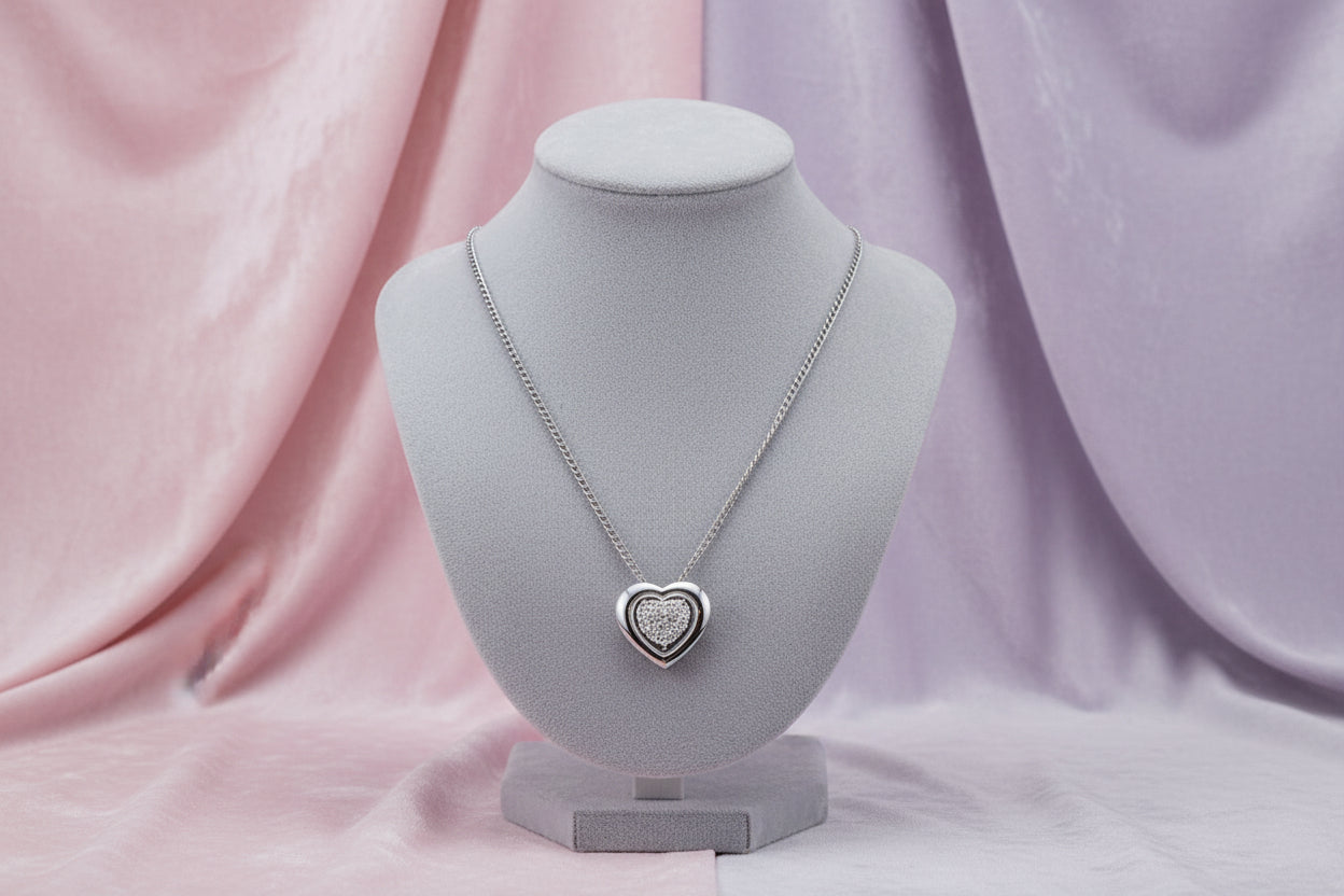 10K WG .05CTW DIAMOND HEART PAVE PENDANT WITH CHAIN