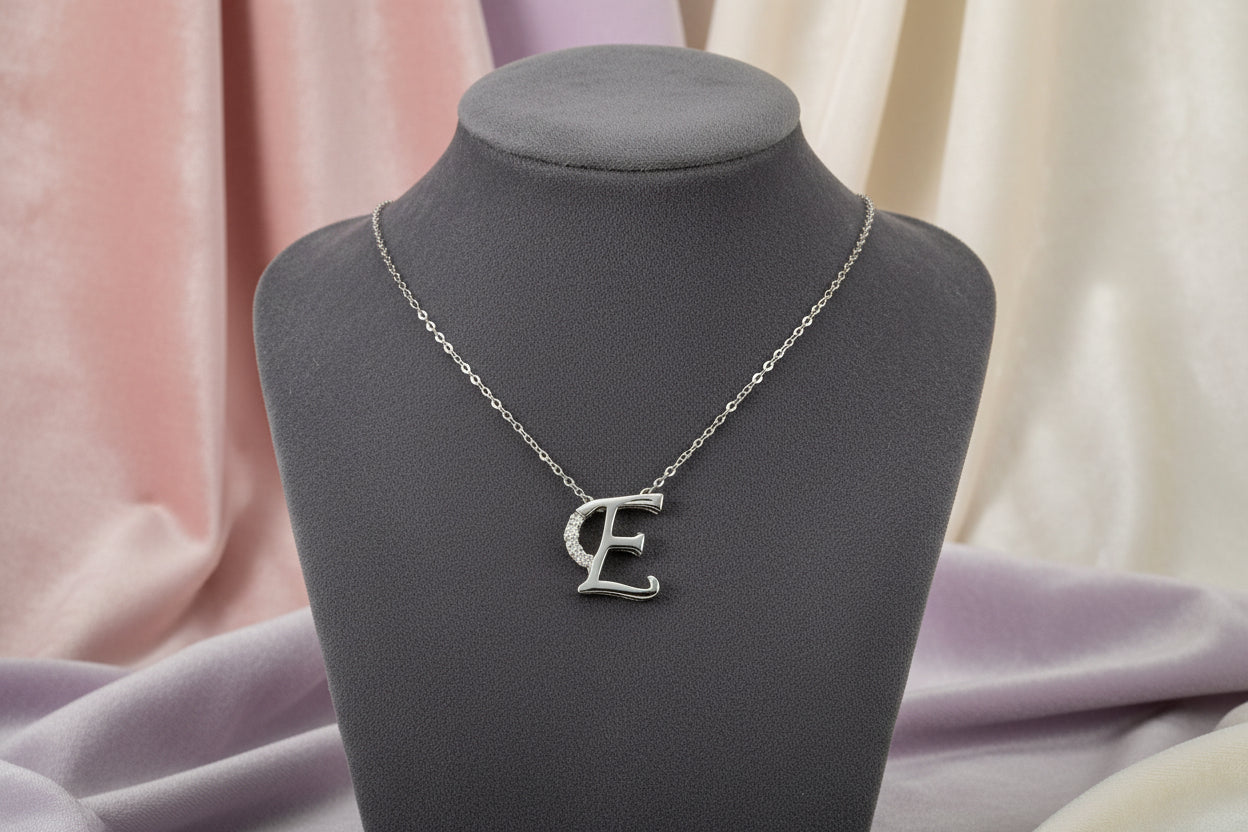 10K WG DIAMOND INITIAL PENDANT WITH CHAIN 18"