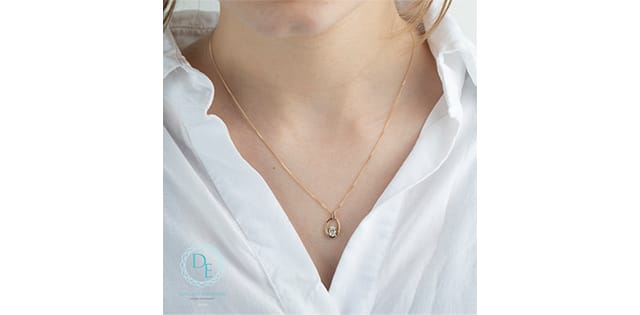 10K YG 0.30ct VS,EF Oval Lab Grown Diamond Solitaire Open Oval Pendant w/ Chain