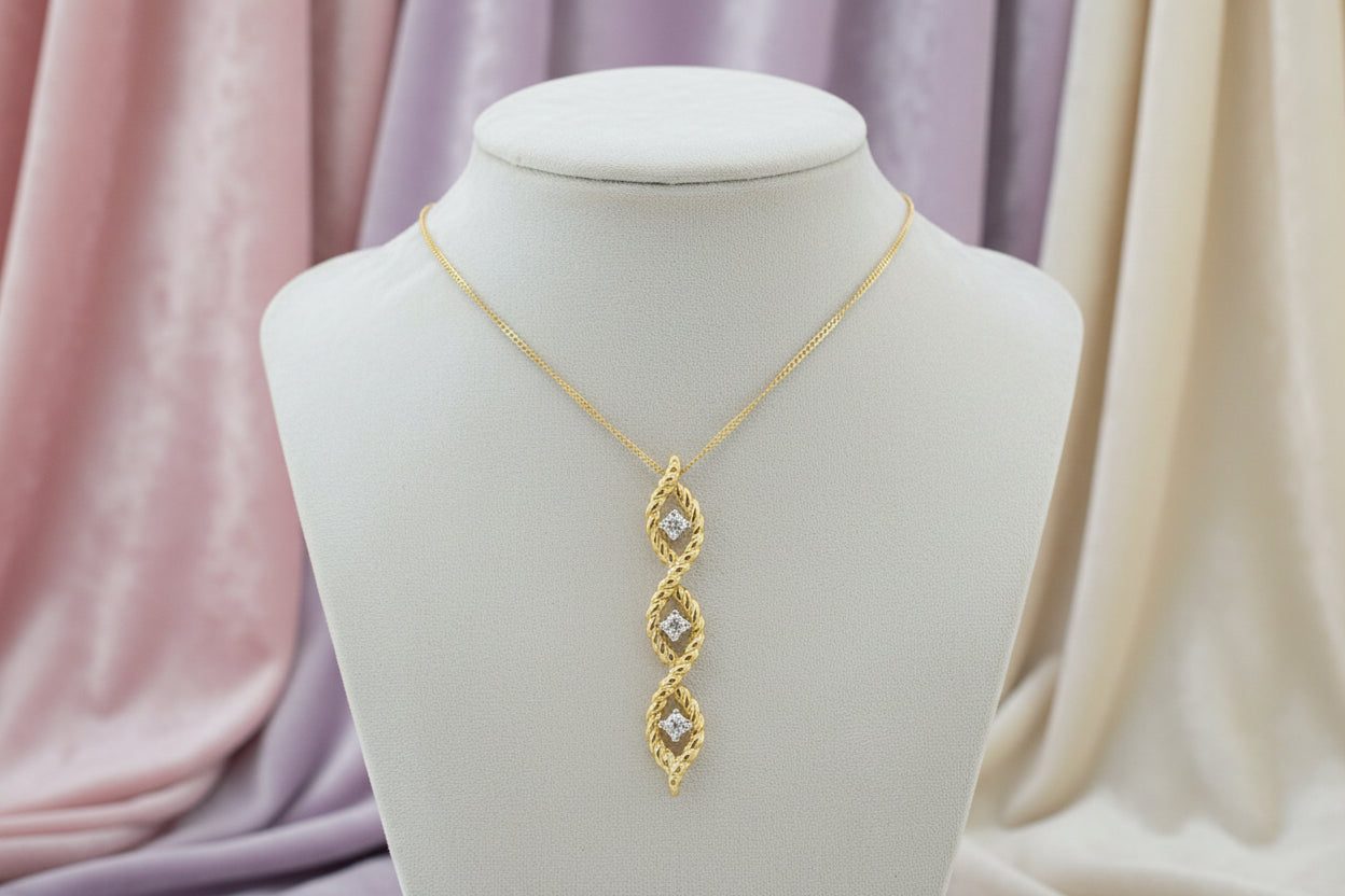 10K YG 0.10CTW 3 Diamond Pendant With Chain