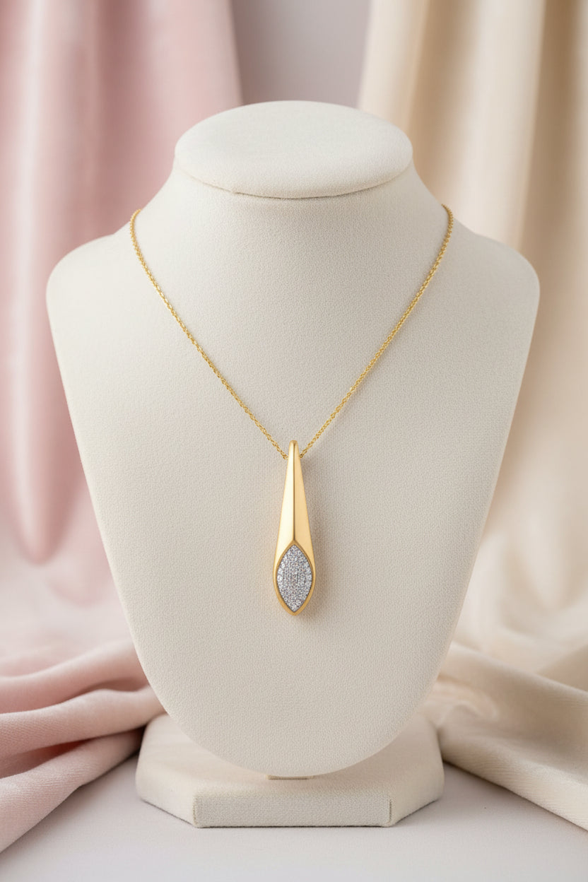 10K YG 0.19ctw Diamond Cone Shaped Pendant with Chain