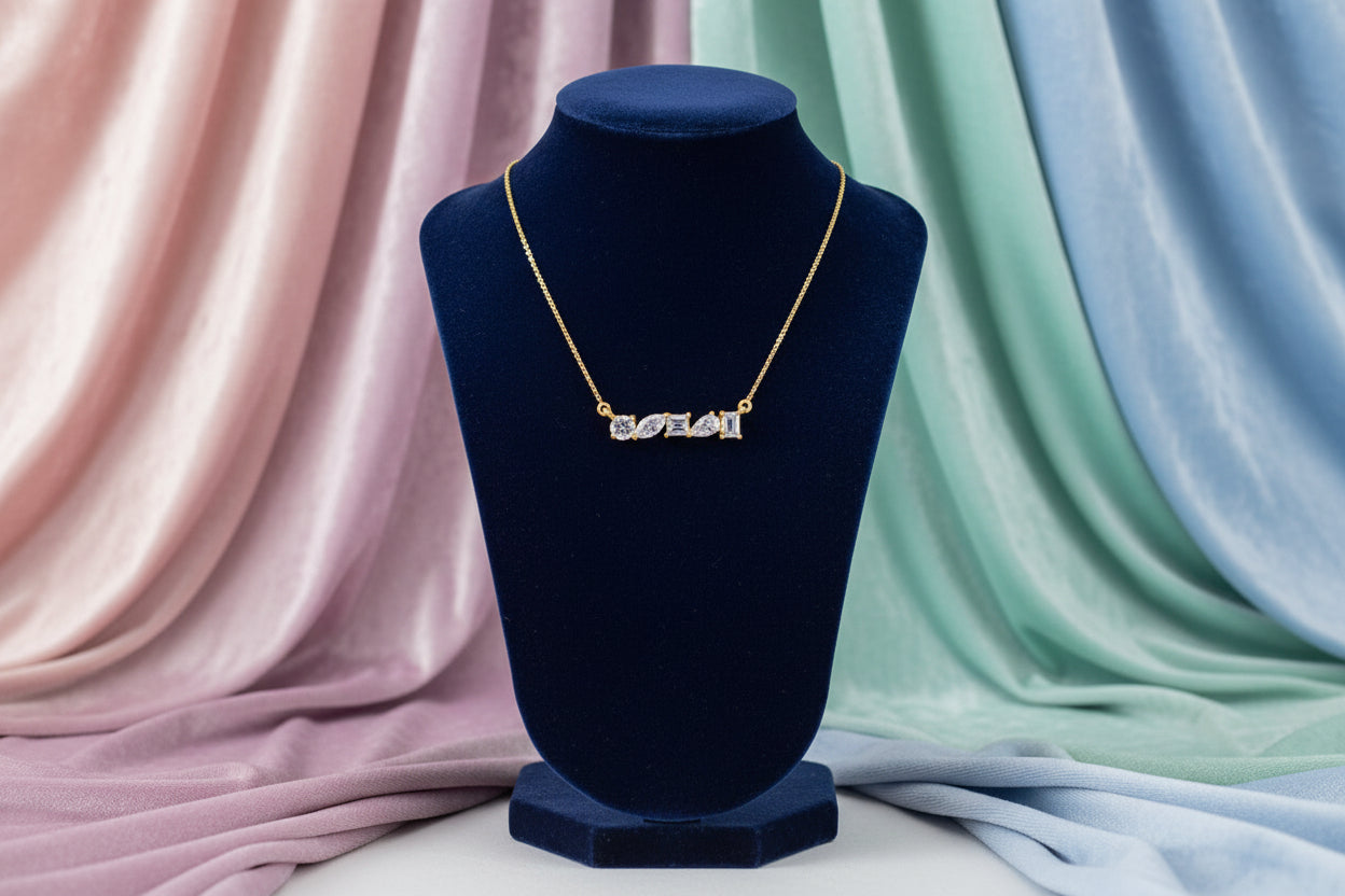 10K YG 0.50ctw VS,EF Mixed Shaped Lab Grown Diamond Bar Necklace