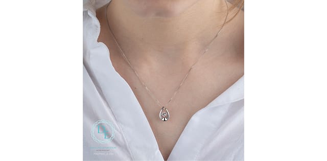 10K WG 0.30ct VS,RB Lab Grown Diamond Droplet Moving Solitaire Pendant w/ Chain