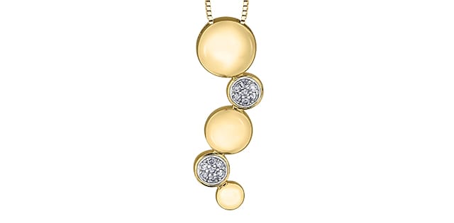 10K YG 0.10CTW Cluster Style Diamond Pendant With Chain