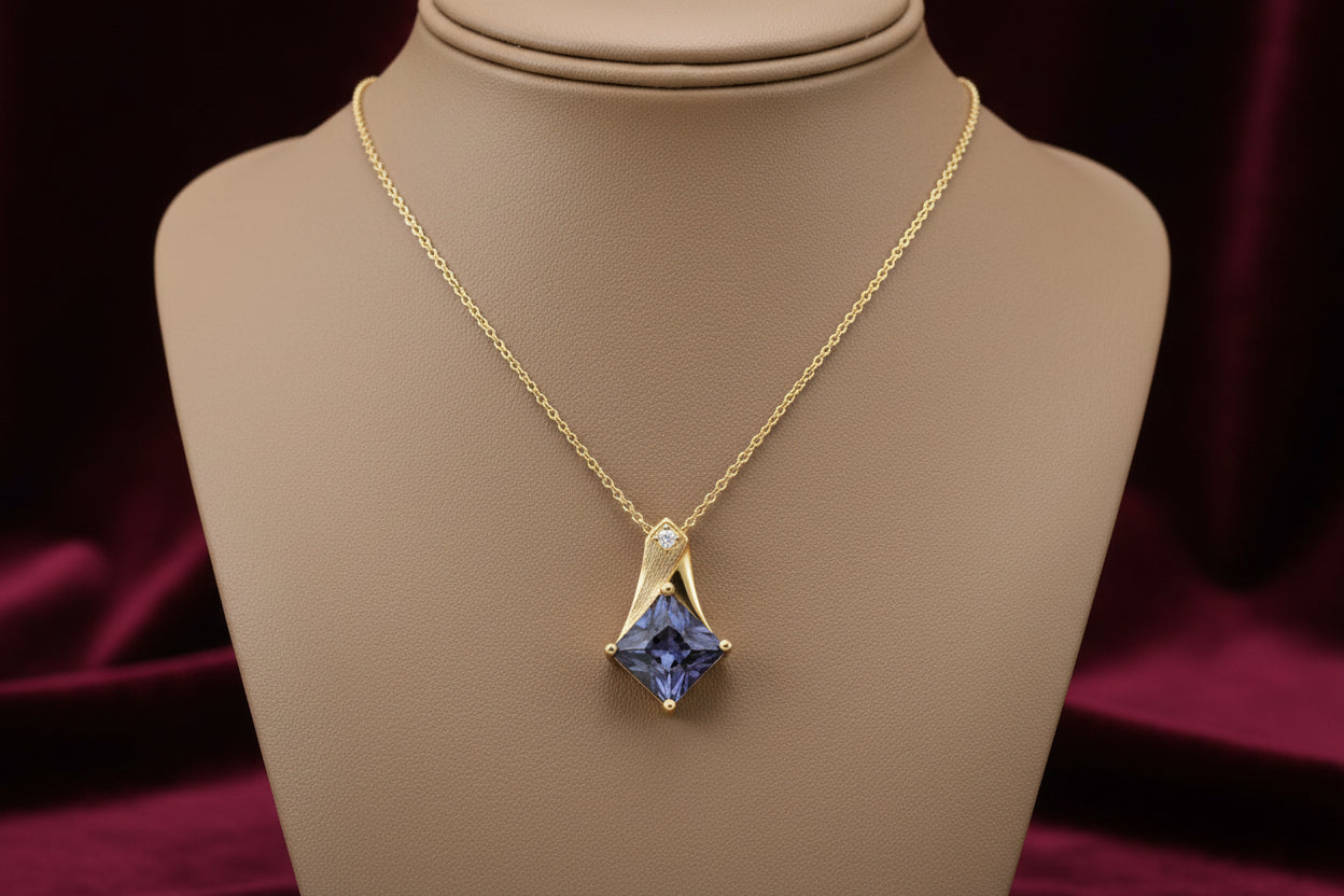 10K YG 0.75CT Lab Alexandrite And 0.005CT Diamond Pendant With Chain