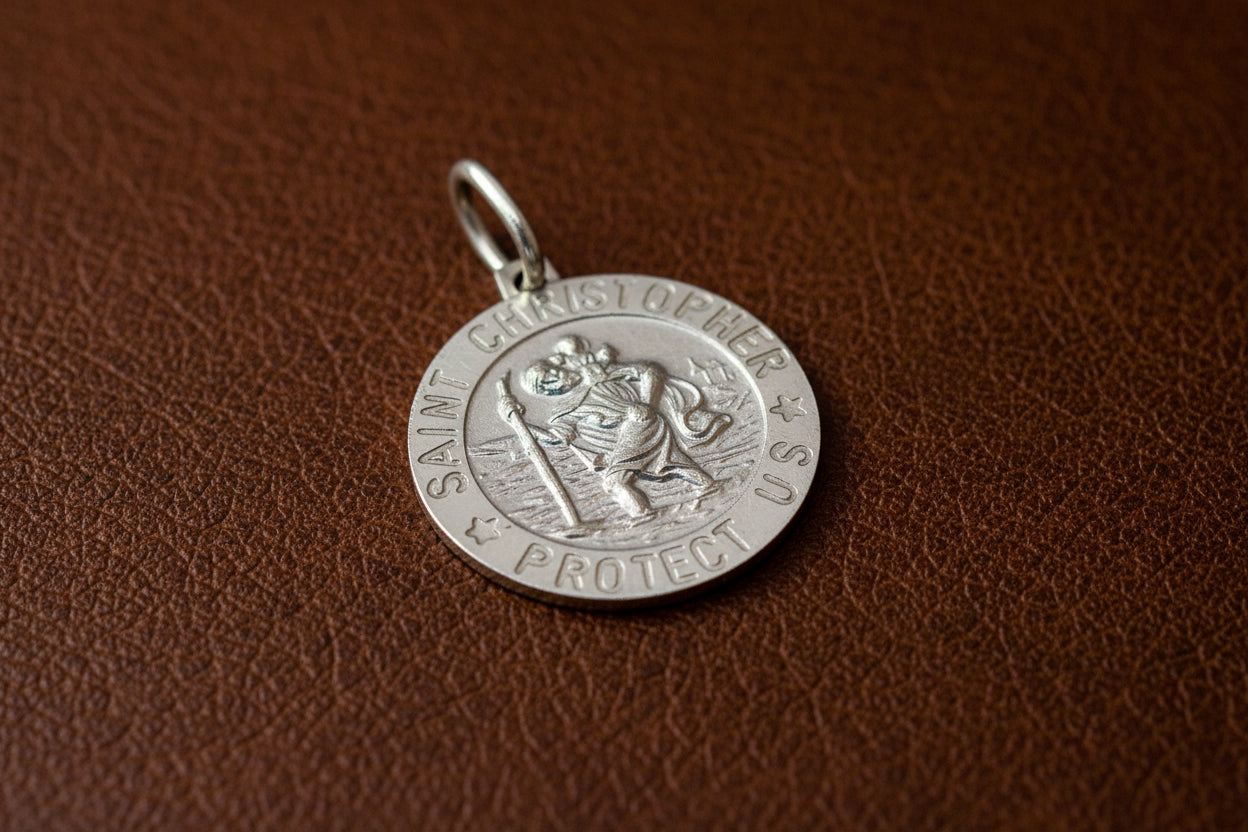 SS RHD ROUND ST. CHRISTOPHER PENDANT - 18MM