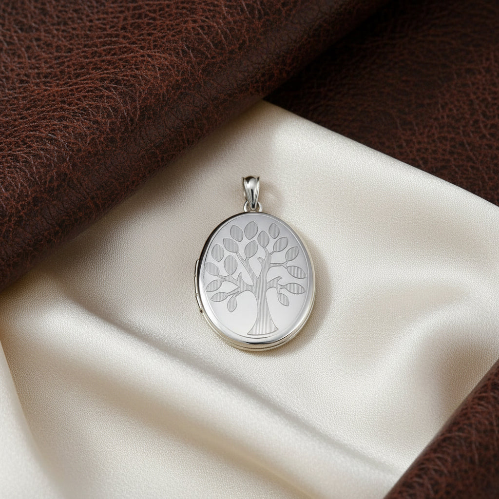 Sterling Silver RHD Oval Tree of Life Locket (20mm)