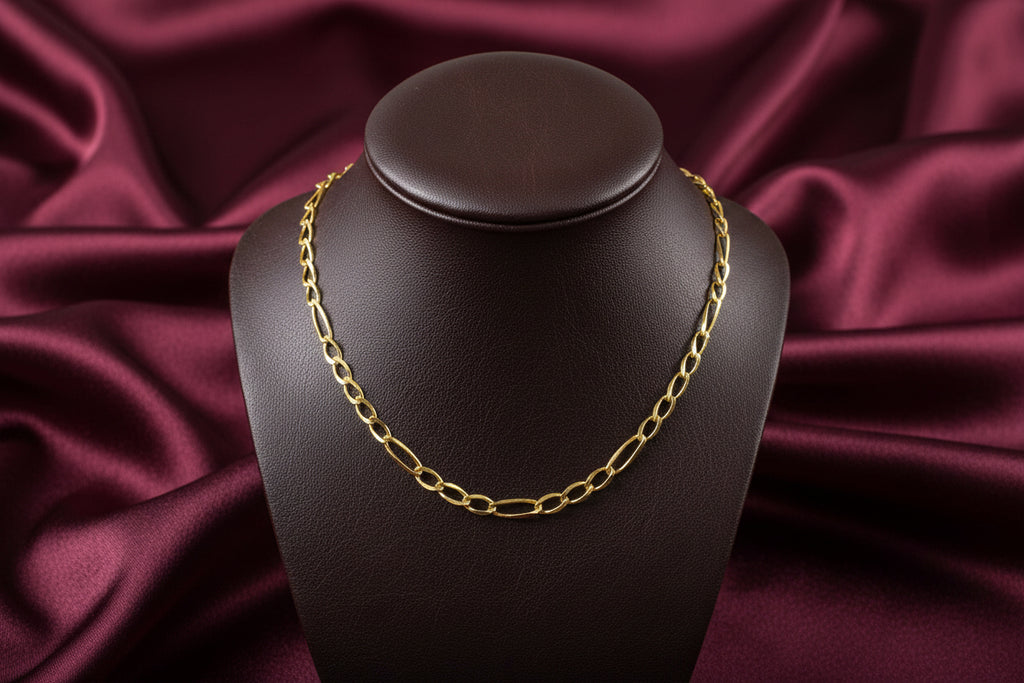 10K YG 2.5mm Light Figaro Chain 20"