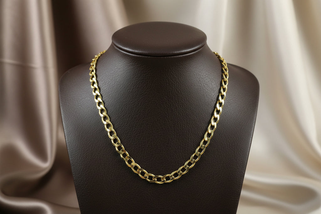 10K YG 5.3mm Beveled Curb Chain 22"