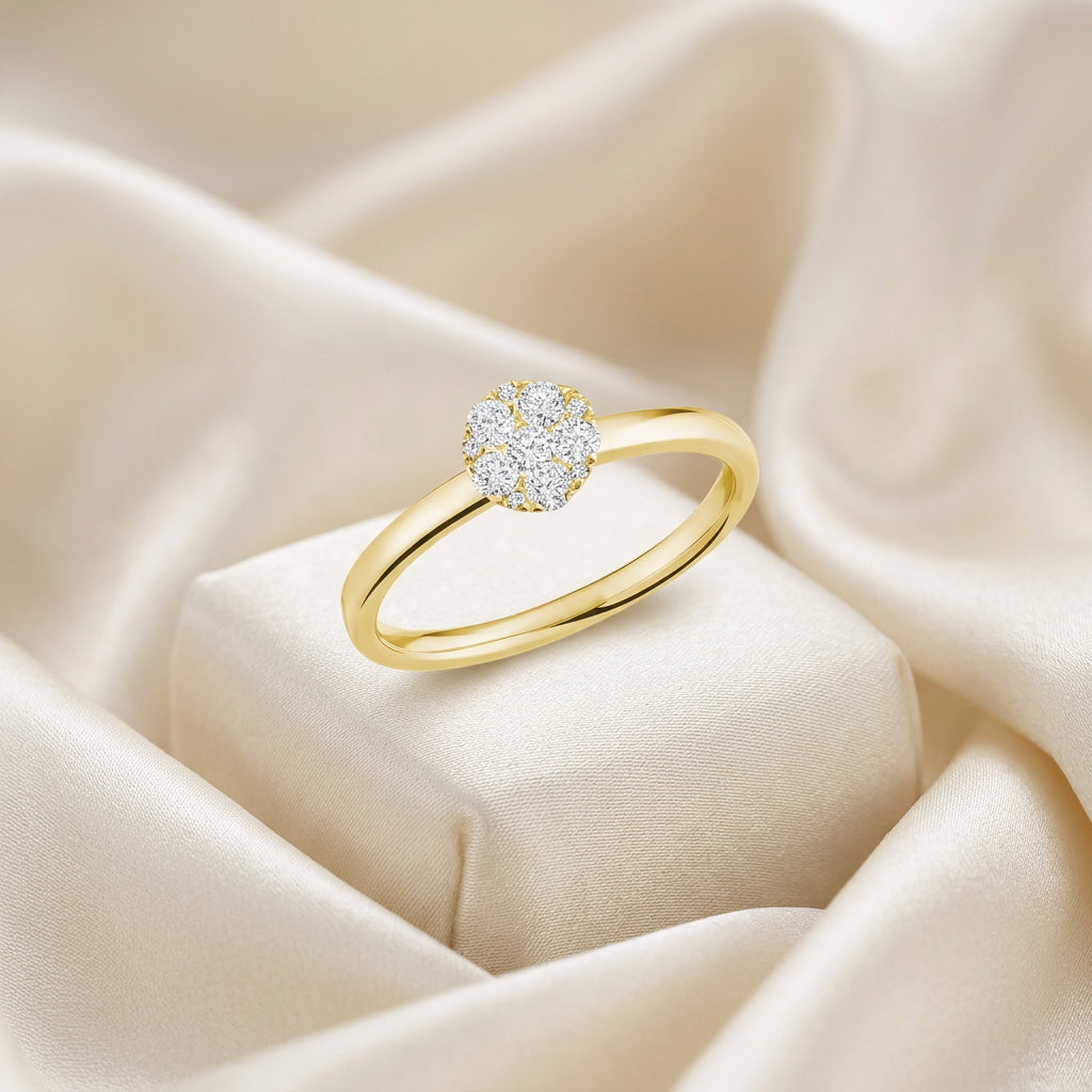 Round Illusion Diamond Ring