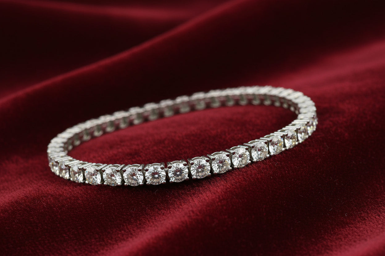 14K WG 1.95CTW DIAMOND ILLUSION SET TENNIS BRACELET