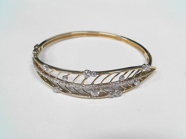 SHELLY PURDY 14K TRI GOLD 1.276TW CDN DIAMOND SEASONS LEAF STYLE BANGLE