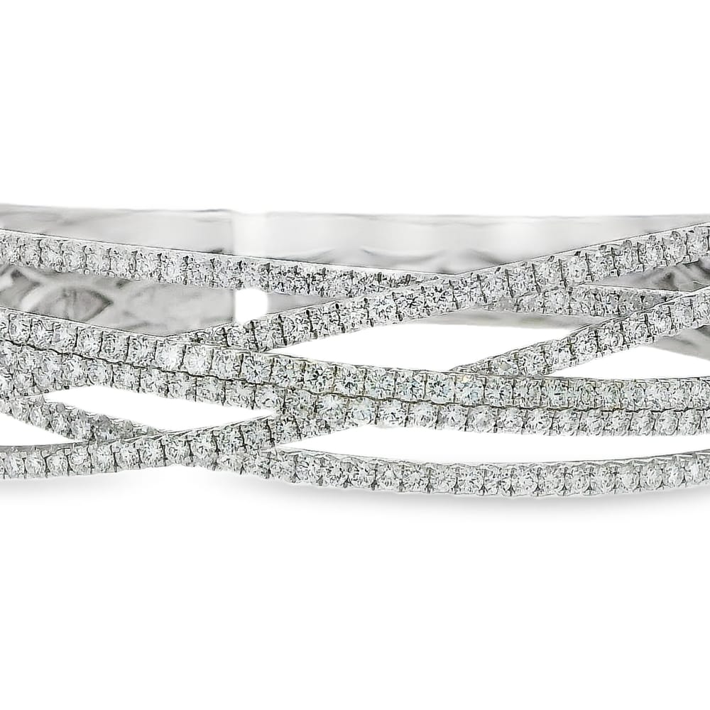 14K WG 314RD=4.23CTW VVS-VS,FG DIAMOND BANGLE