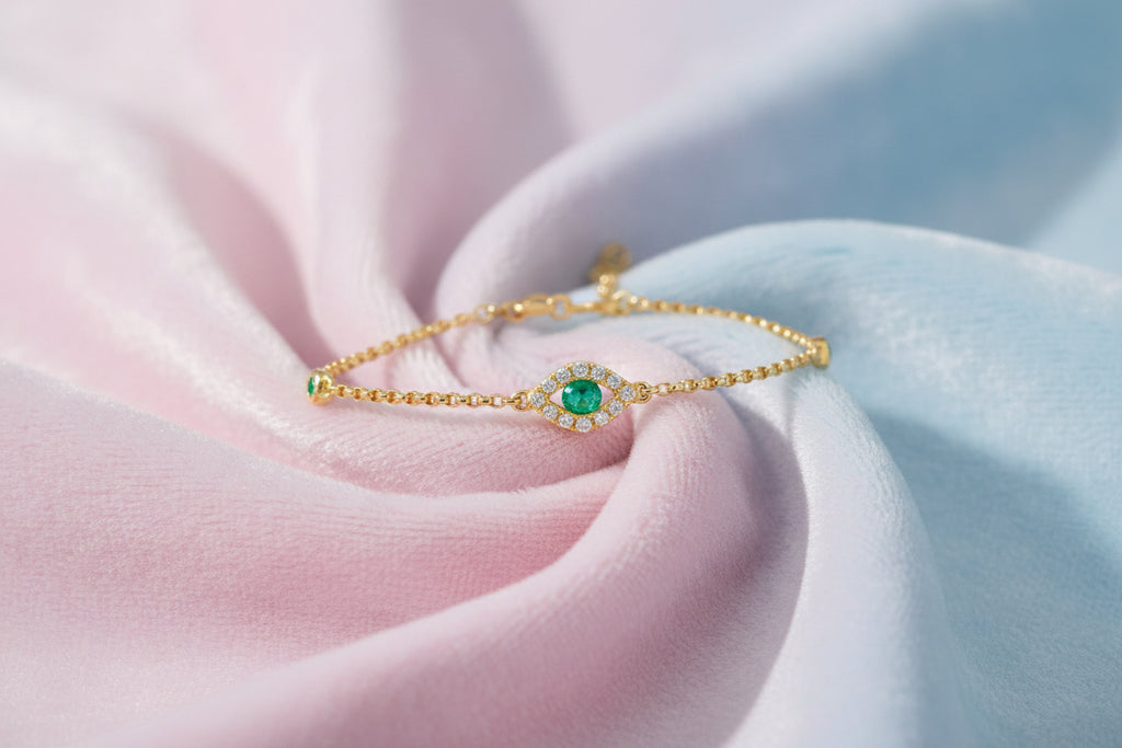 14K YG .25W EMERALD AND .14TW DIAMOND CHAIN BRACELET