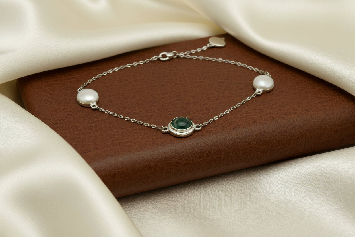 10K WG POLKA DOT BRACELET 8"