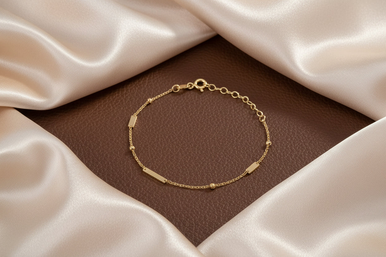 10K YG Flat Bar Link & DC Ball Bracelet - 7.25"