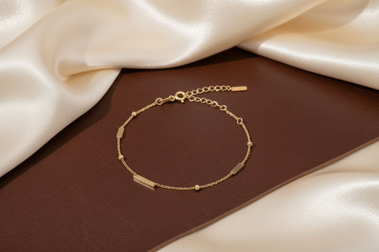 10K YG Flat Bar Link & DC Ball Bracelet - 7.25"